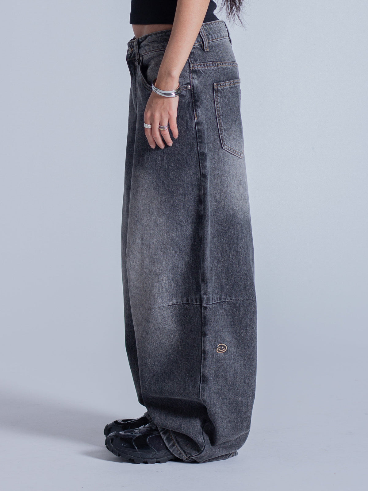 EVERYDAY BAGGY JEANS - GREY