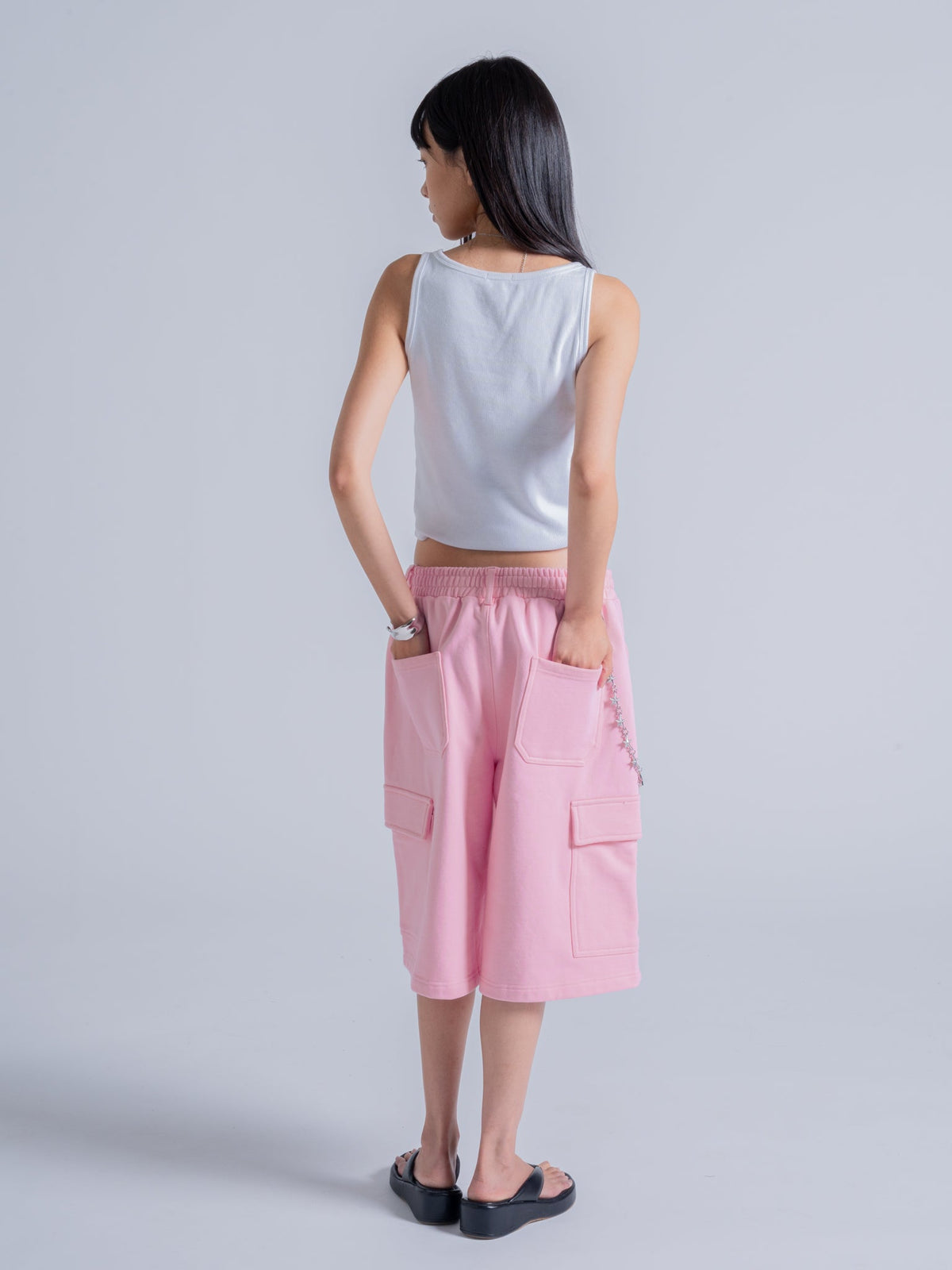 CARGO SWEAT SHORTS - LIGHT PINK
