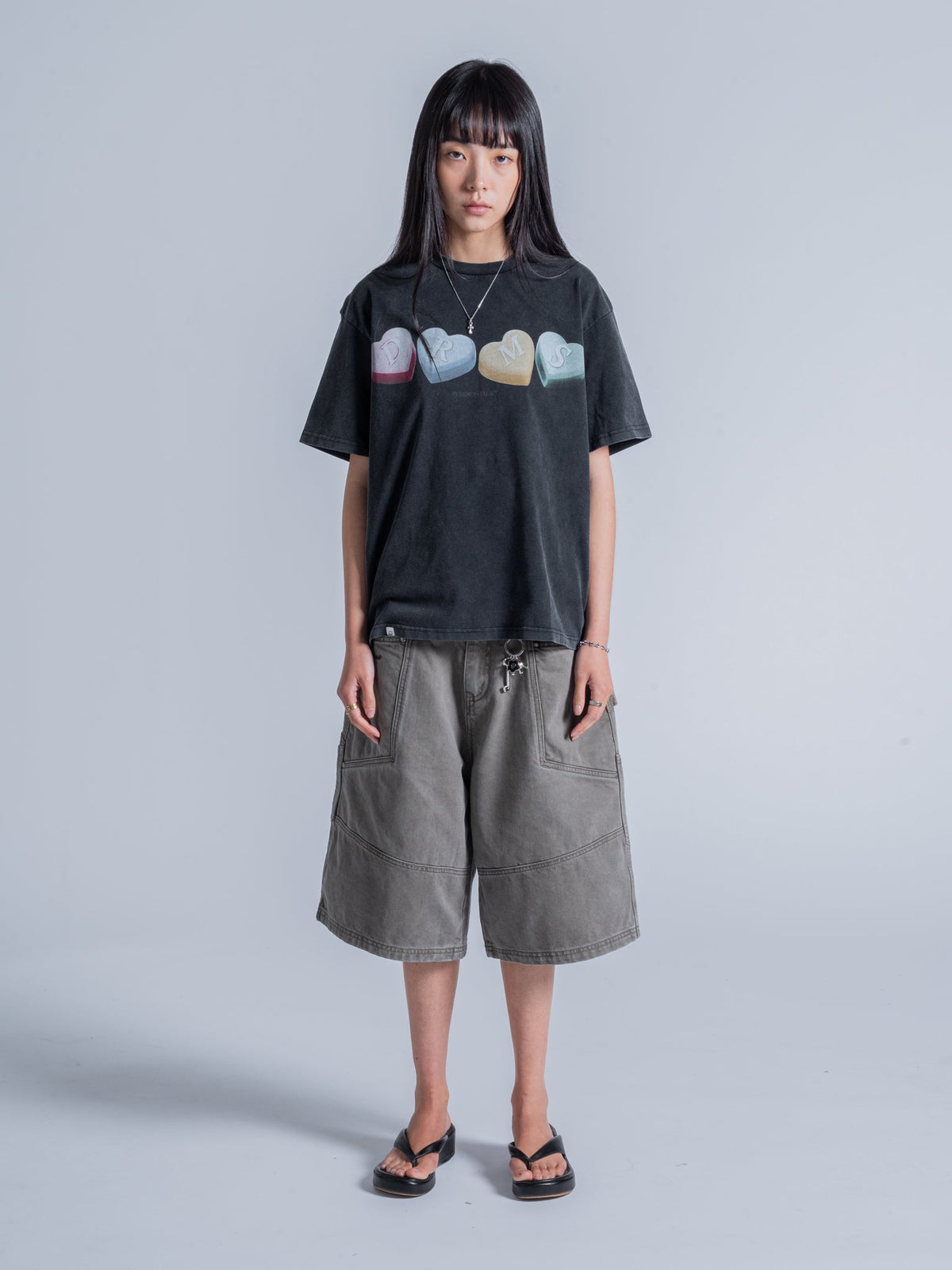 CANDY HEARTS TEE - BLACK