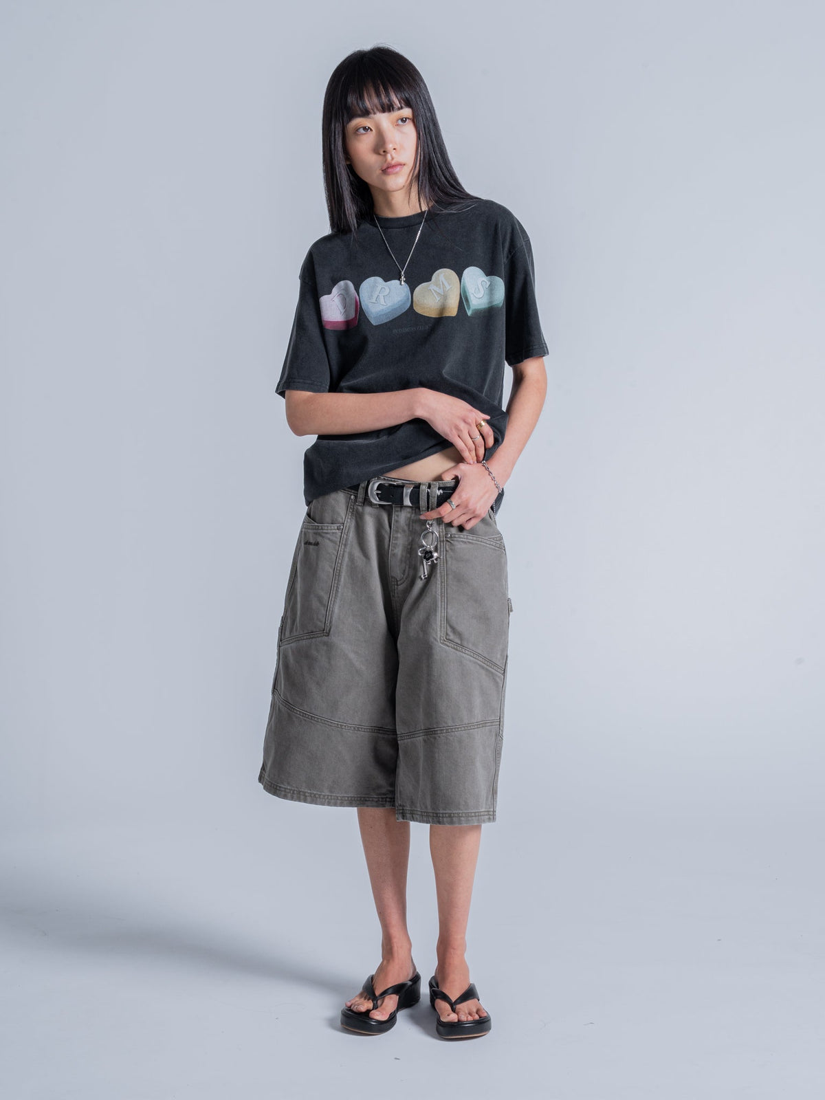 CANDY HEARTS TEE - BLACK