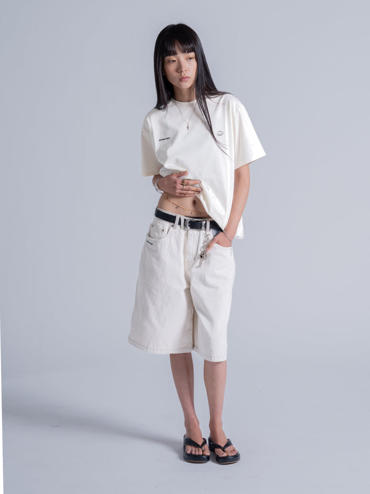 BASIC LOGO TEE - IVORY