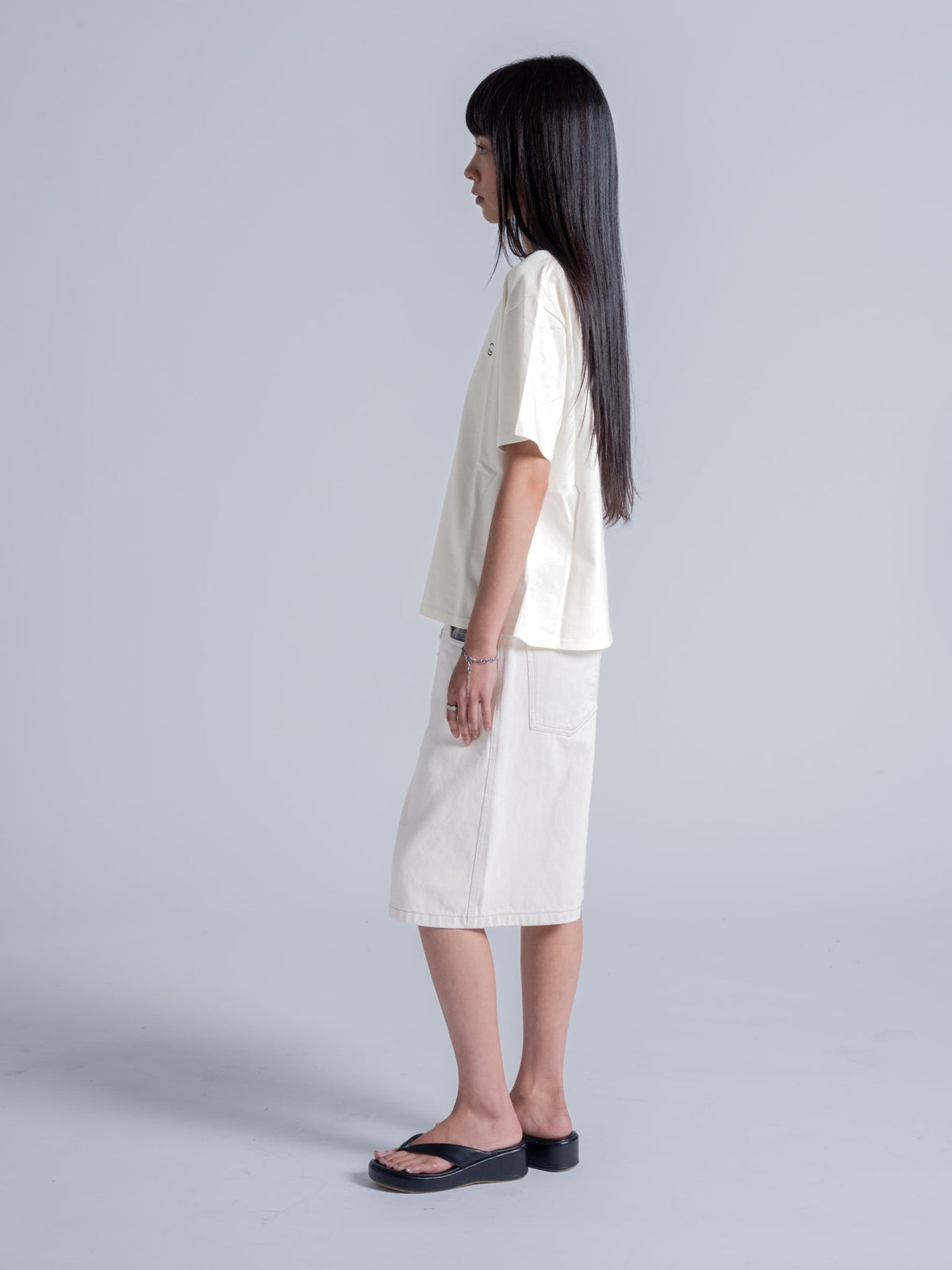 BASIC LOGO TEE - IVORY