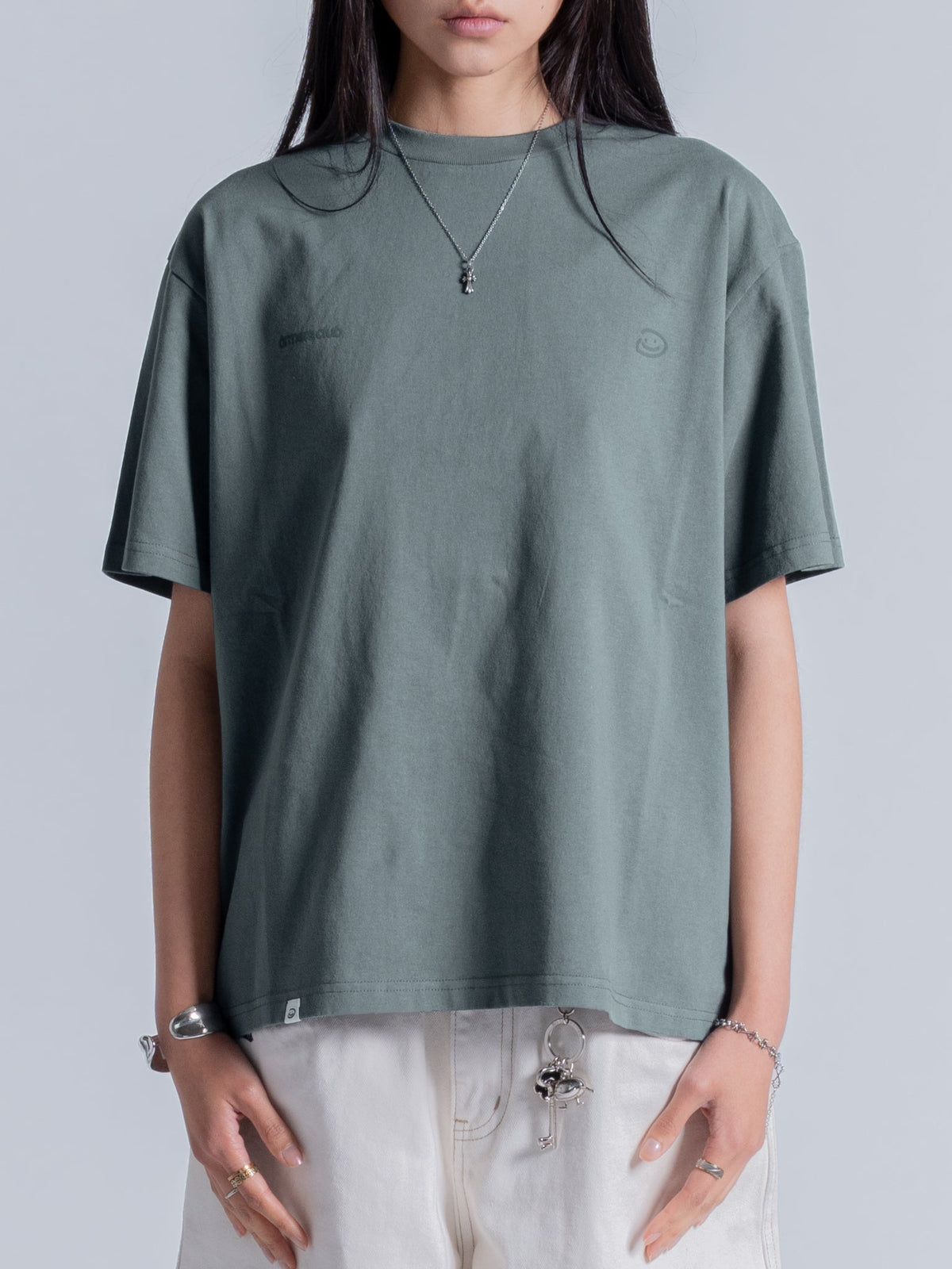 BASIC LOGO TEE - PINE GREEN