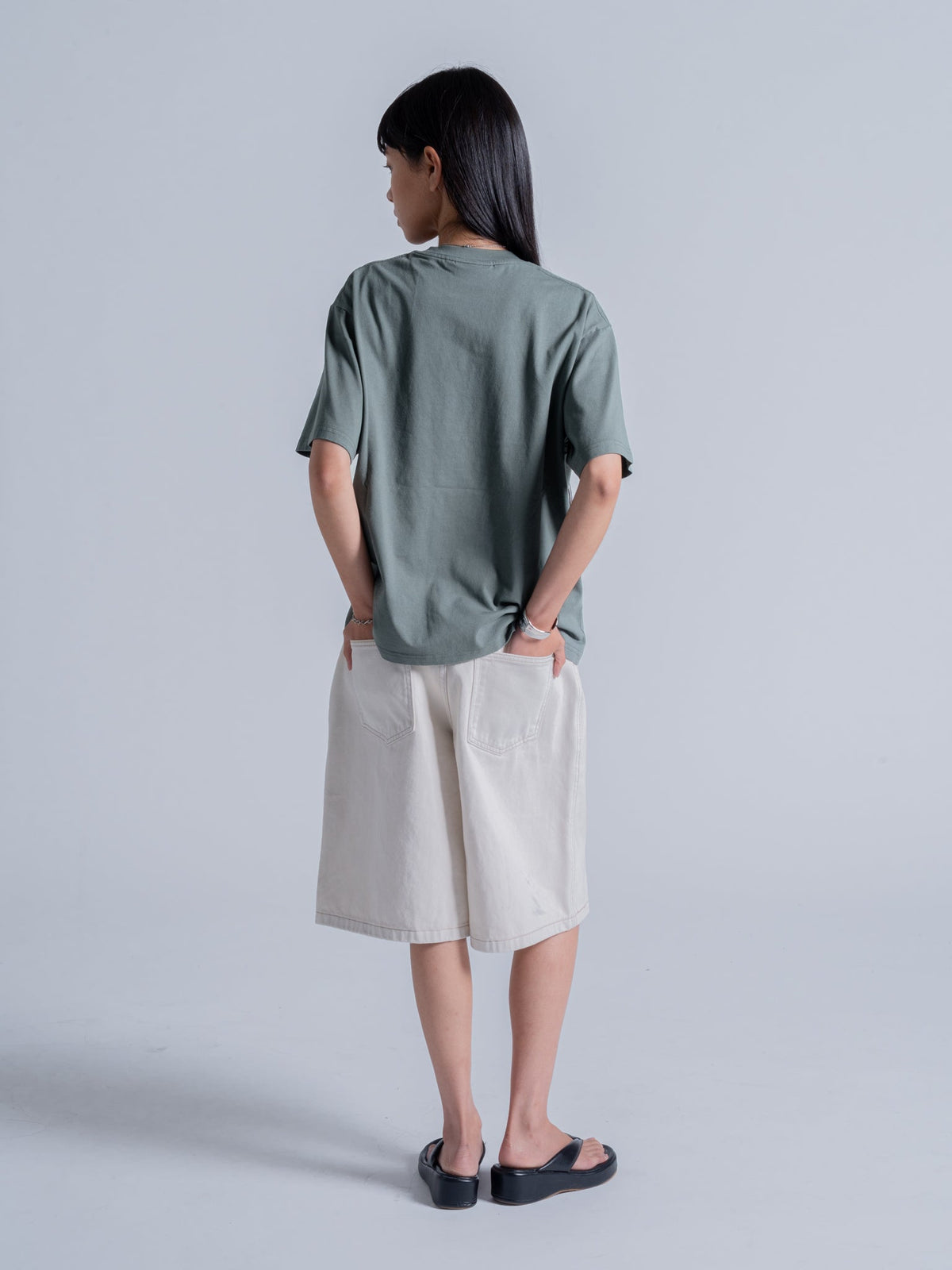 BASIC LOGO TEE - PINE GREEN