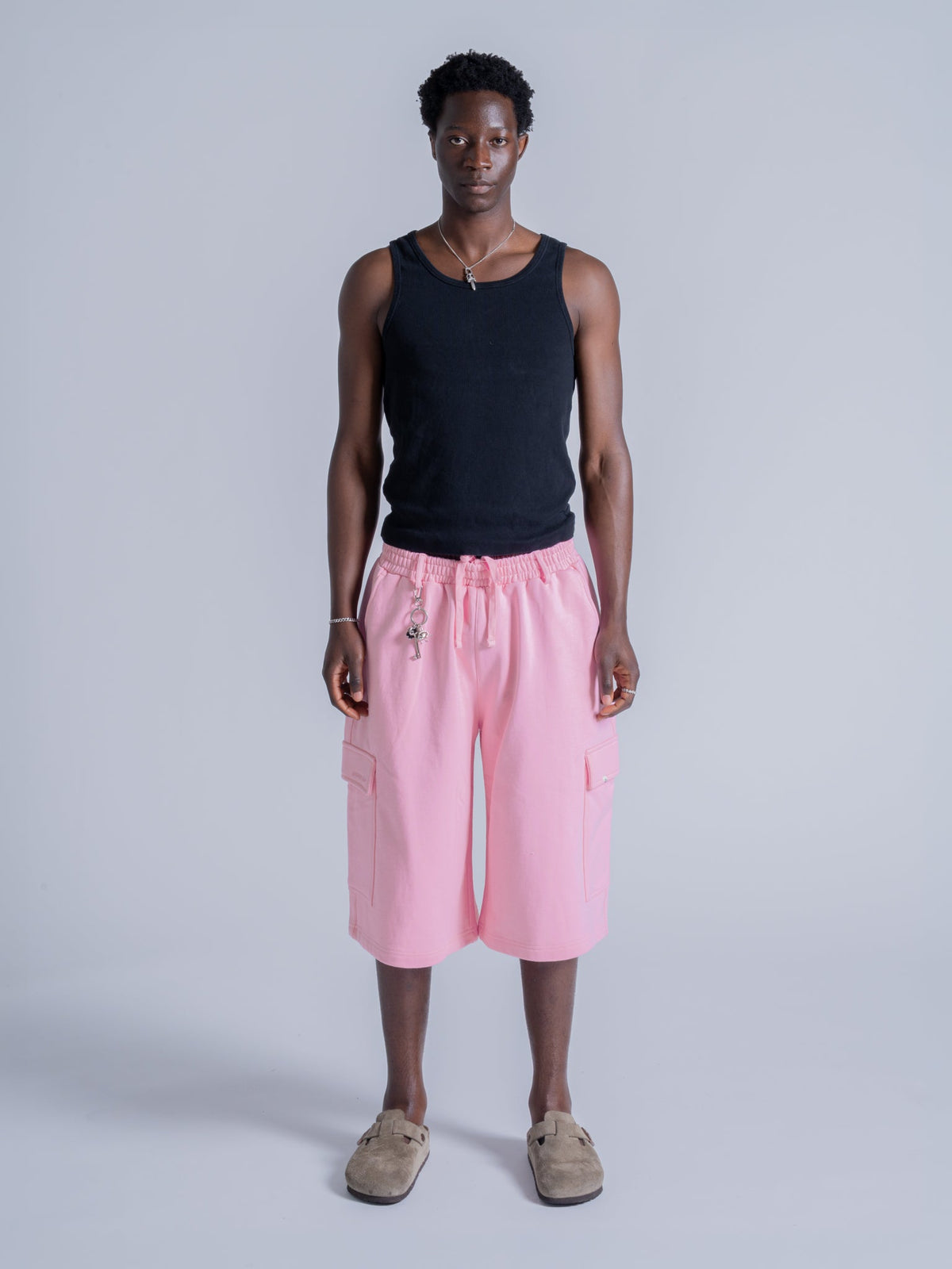 CARGO SWEAT SHORTS - LIGHT PINK
