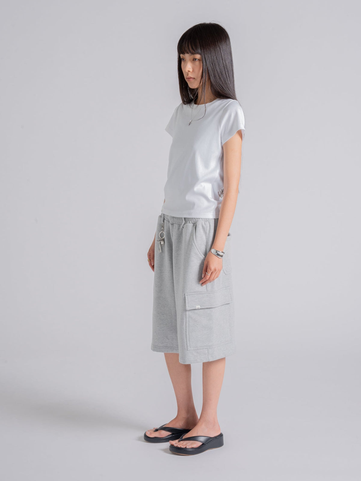 CARGO SWEAT SHORTS - DARK HEATHER GREY