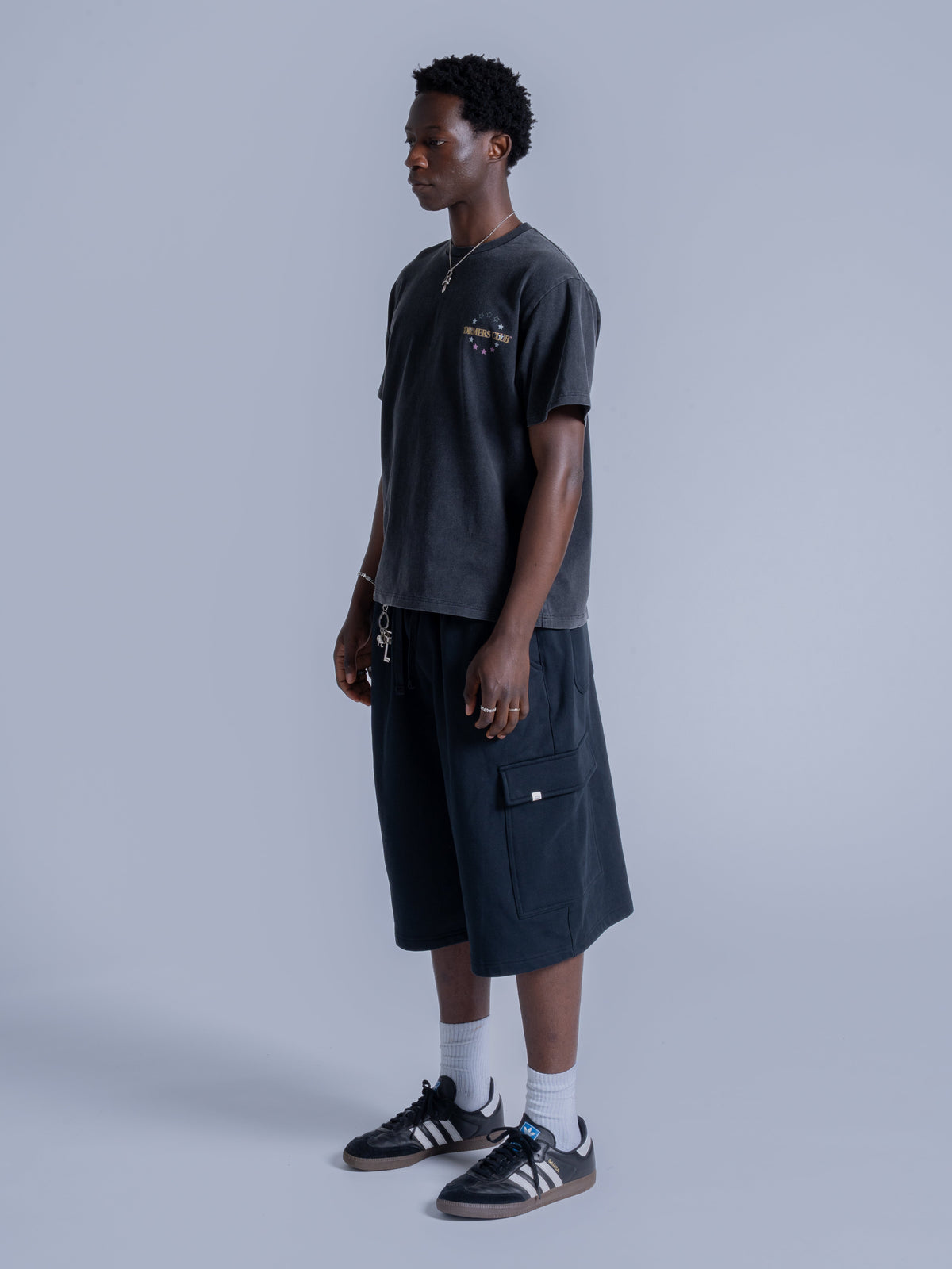 WORLD TOUR TEE - VINTAGE BLACK