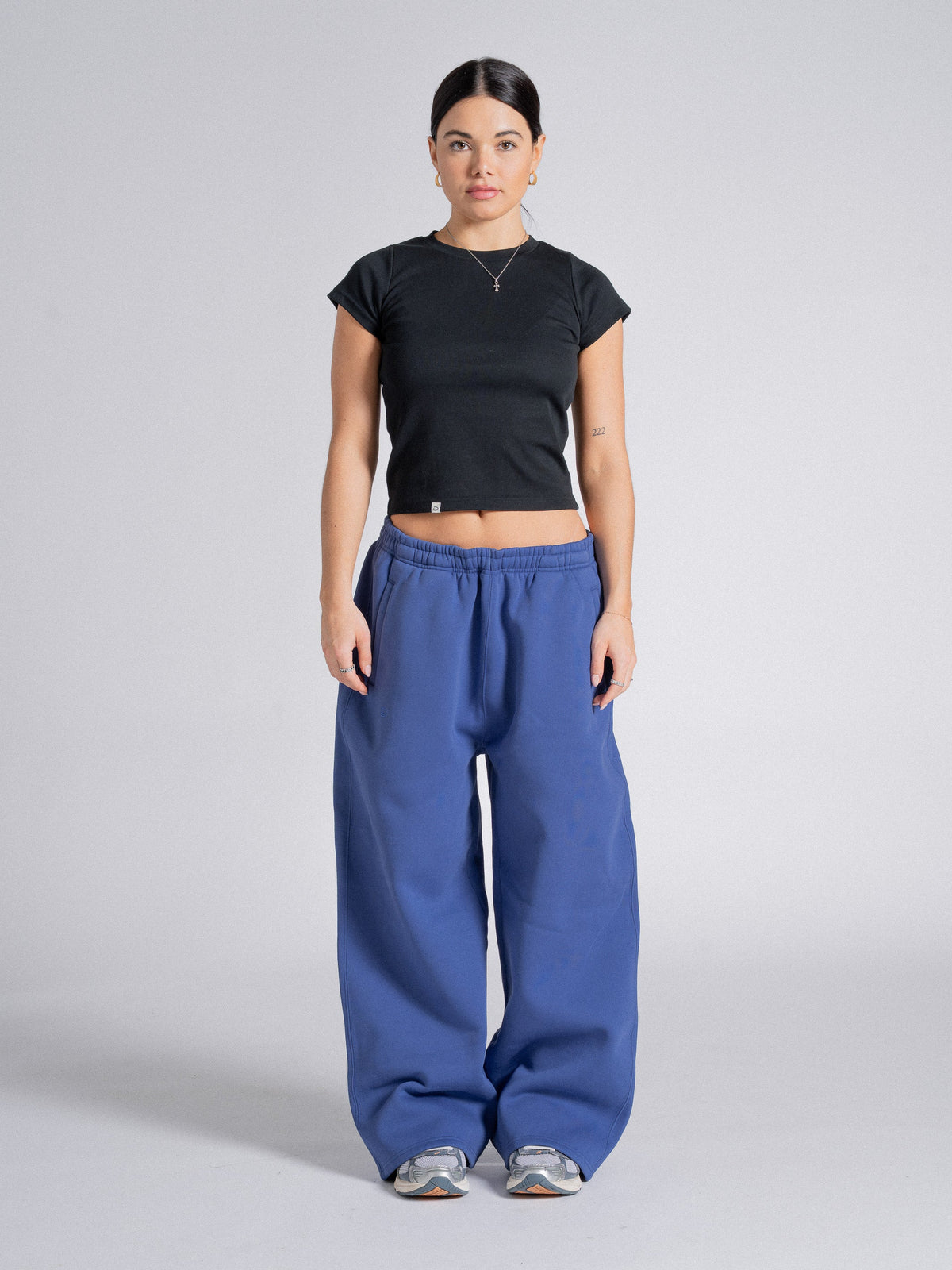 SIGNATURE BAGGY SWEATPANTS - ROYAL BLUE