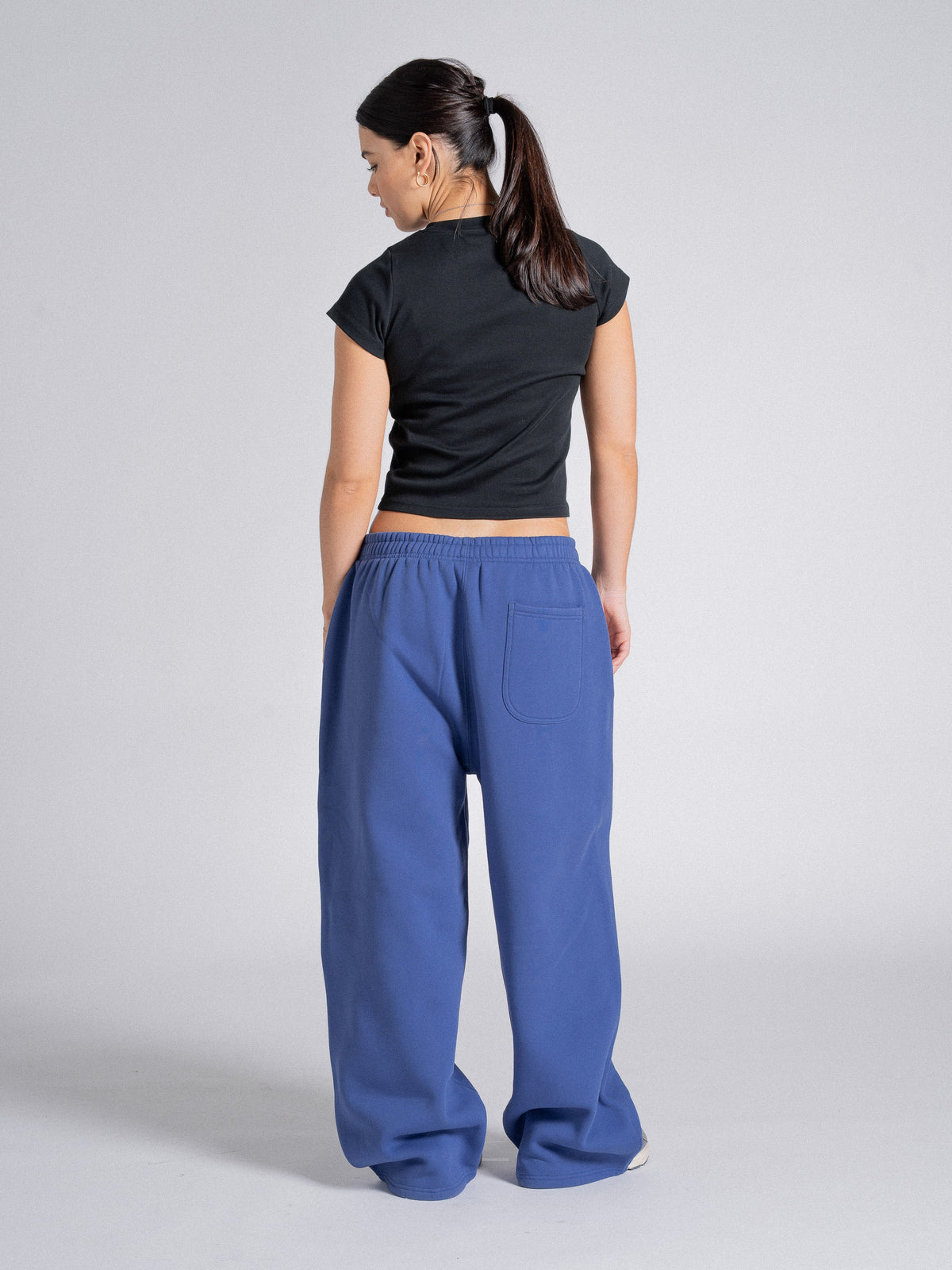 SIGNATURE BAGGY SWEATPANTS - ROYAL BLUE