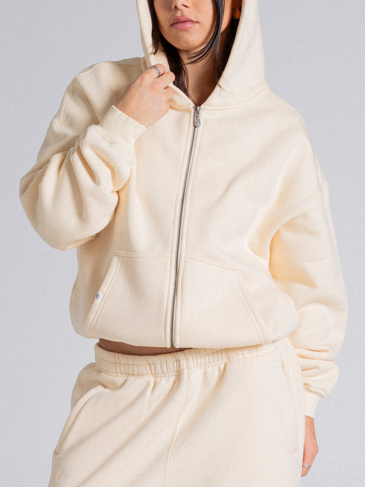 SIGNATURE BASIC ZIP UP - CREAM