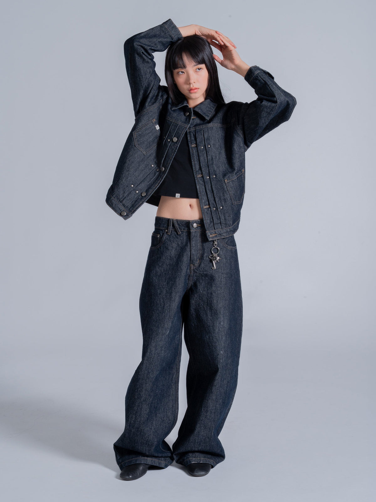 FALLING POCKETS DENIM JACKET - BLUE RAW DENIM