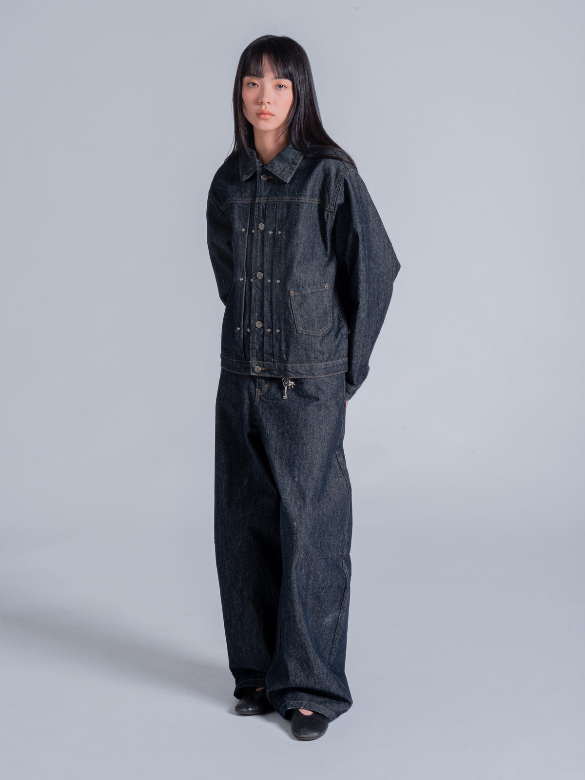 FALLING POCKETS DENIM JACKET - BLUE RAW DENIM