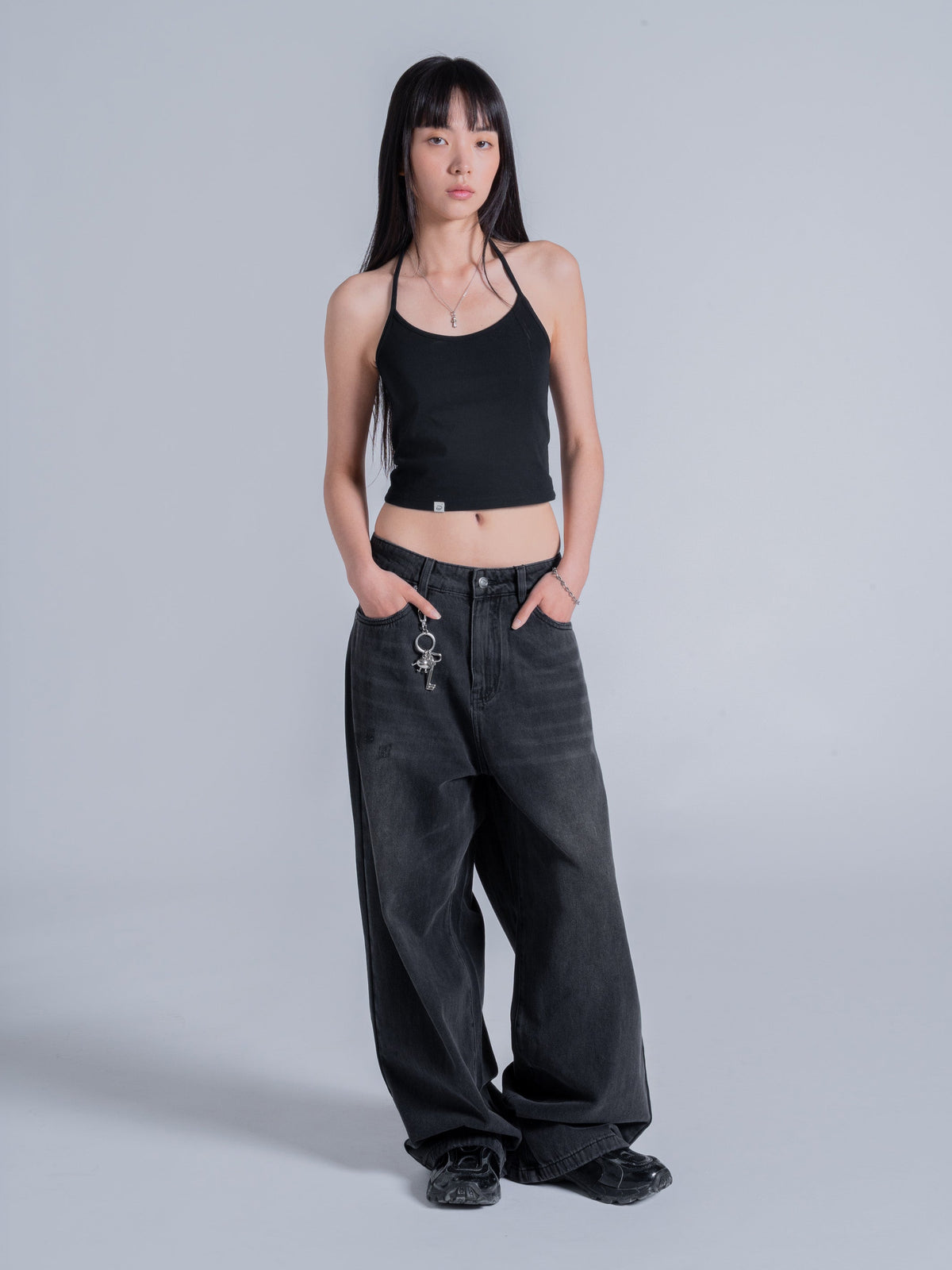EVERYDAY LOOSE FIT JEANS - WASHED BLACK
