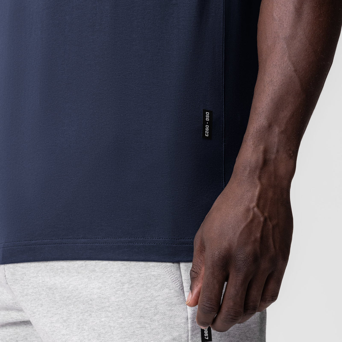0923. Supima® Essential Tee - Navy