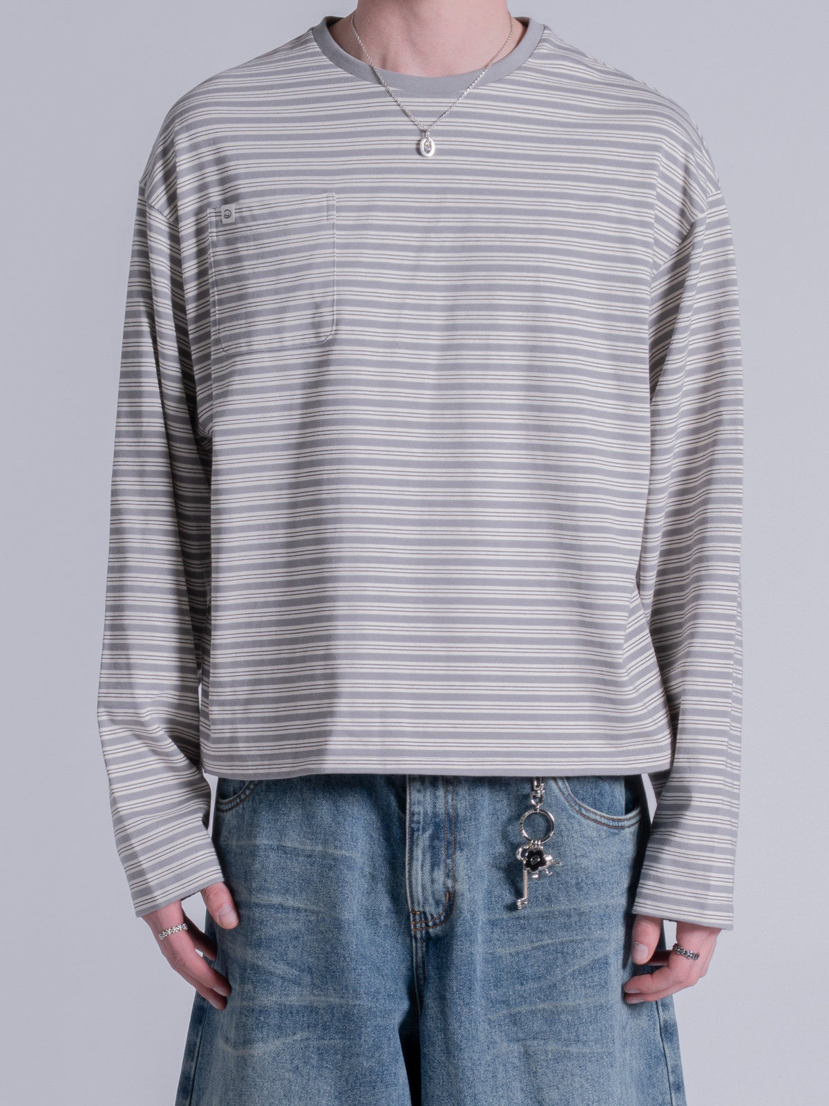 POCKET STRIPED LONG SLEEVE - LIGHT GREY