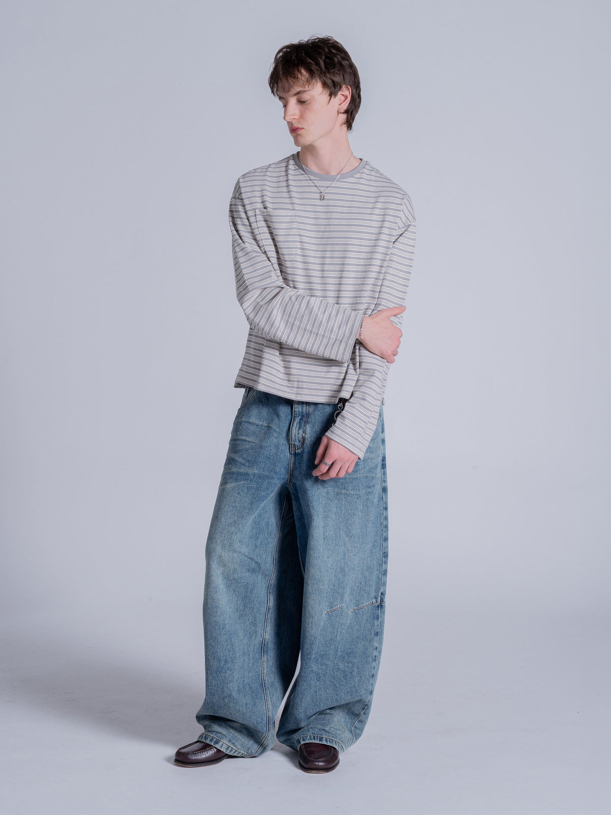 POCKET STRIPED LONG SLEEVE - LIGHT GREY