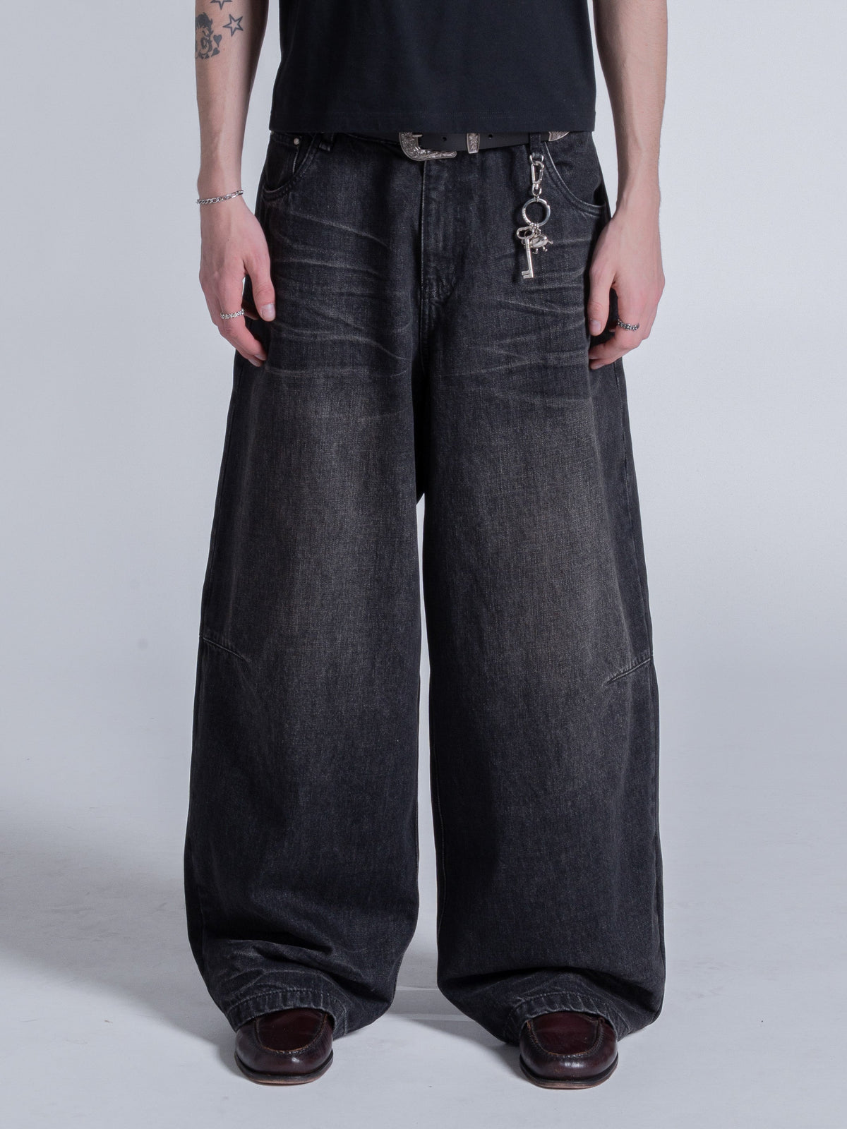 WRINKLE DENIM - SULPHUR BLACK