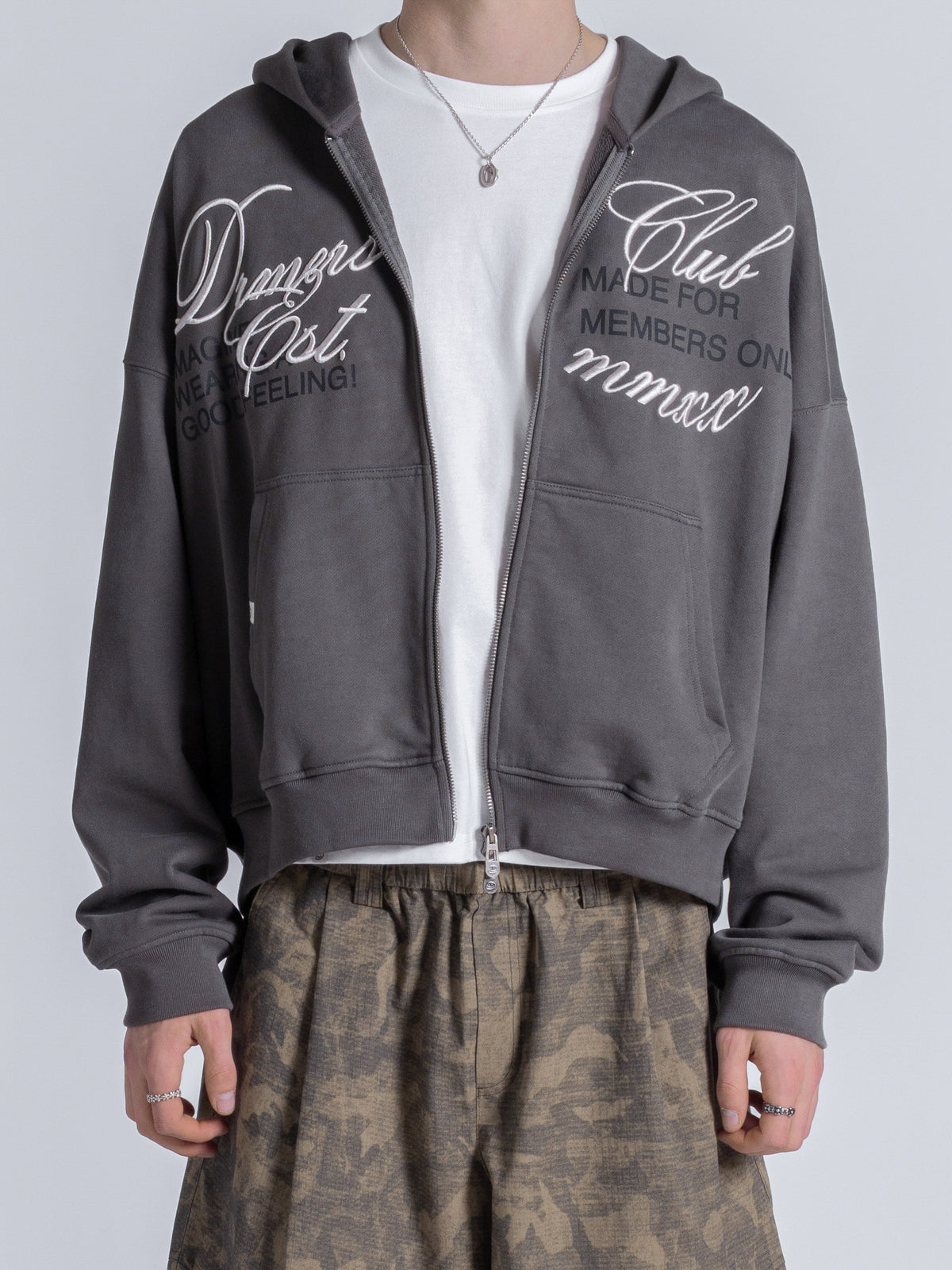 CURSIVE ZIP UP - DARK TAUPE