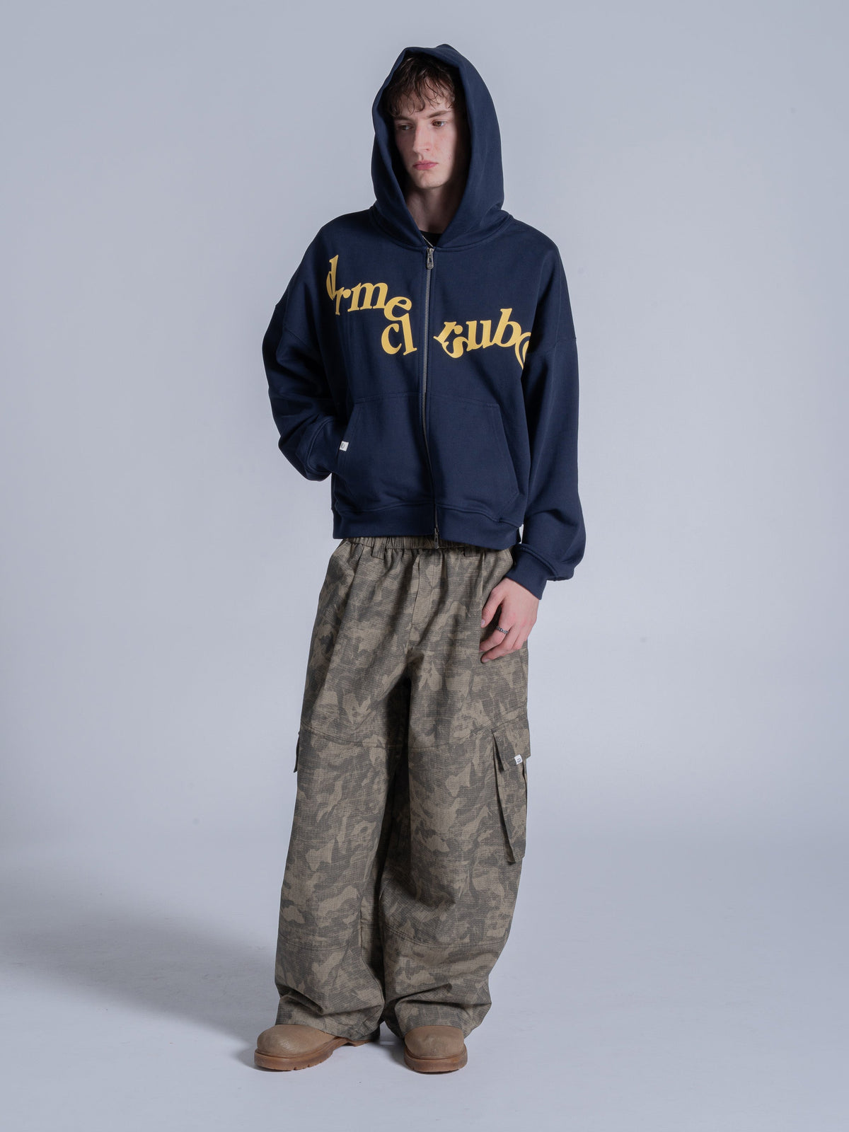 HANGING LETTERS ZIP - NAVY