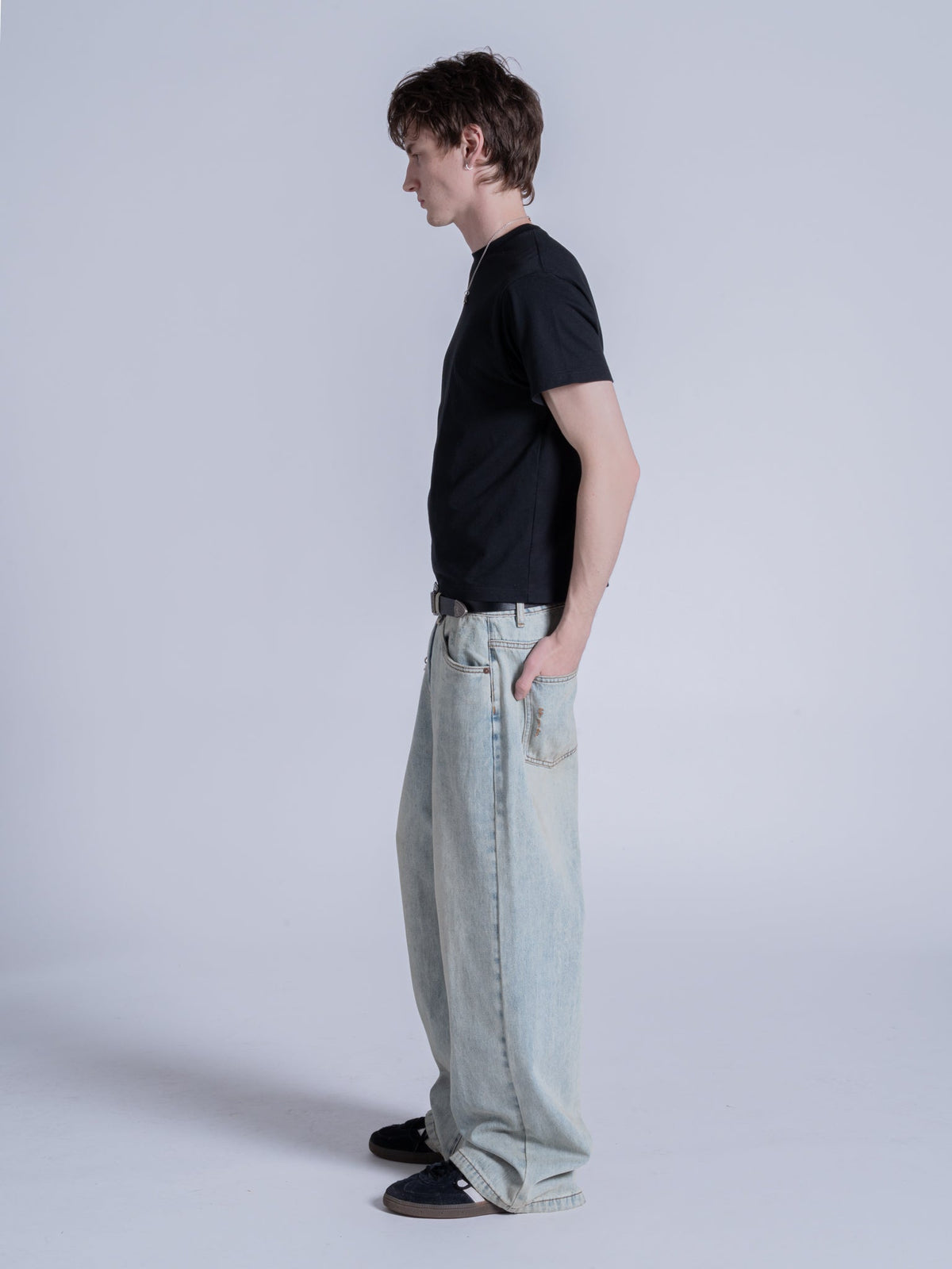 EVERYDAY LOOSE FIT JEANS - WASHED BLUE