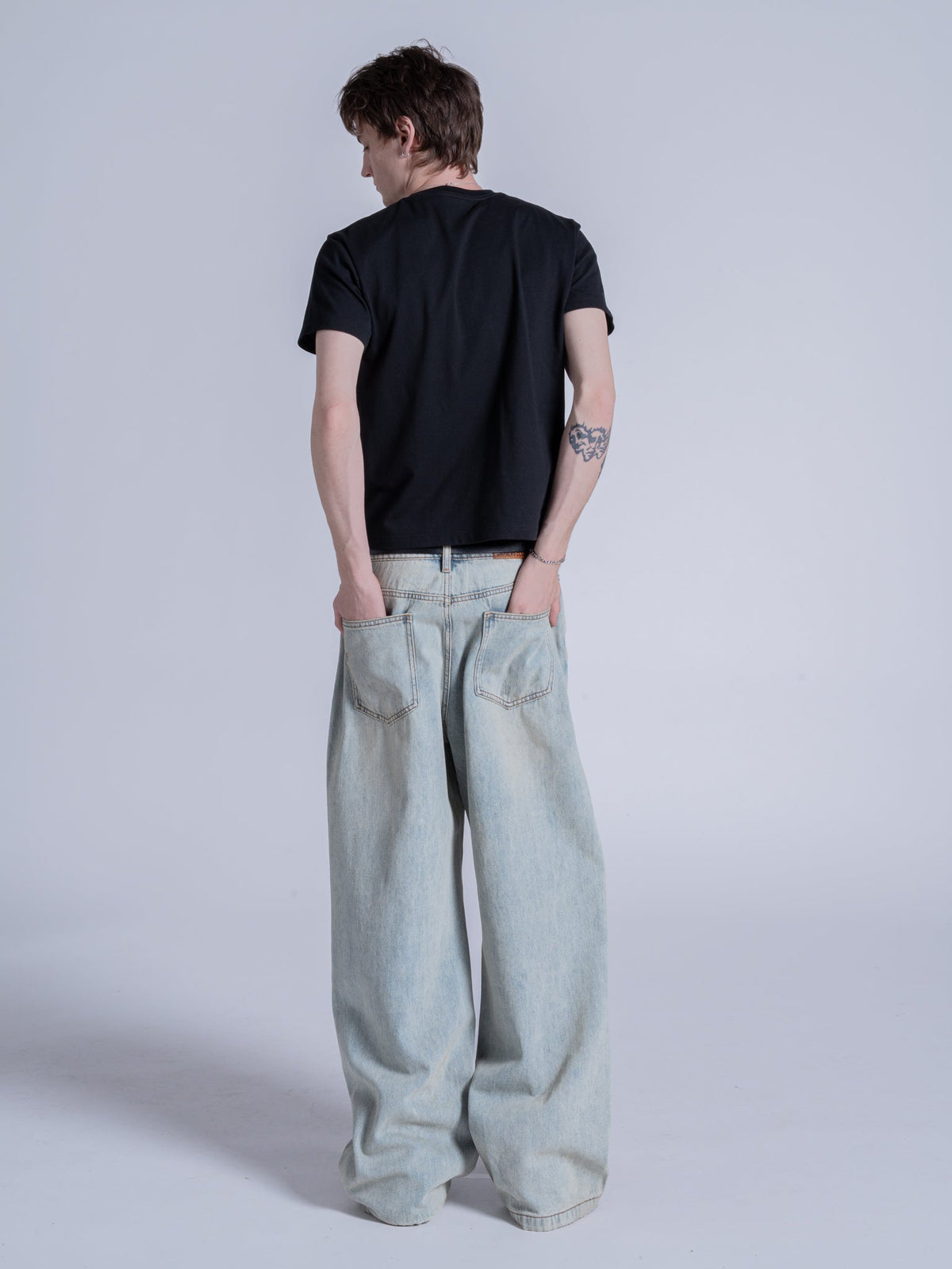 EVERYDAY LOOSE FIT JEANS - WASHED BLUE