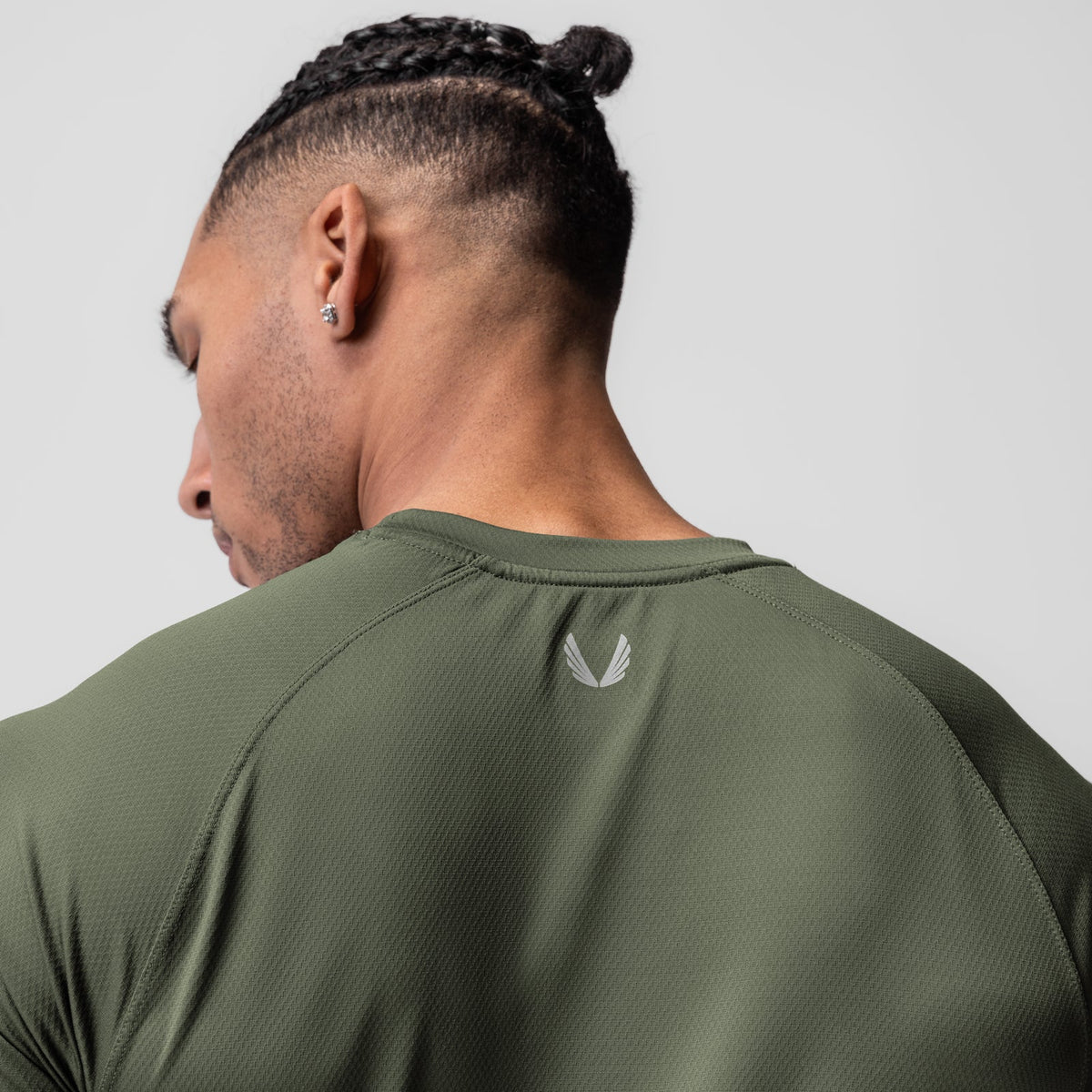 0660. AeroSilver® Established Tee - Olive "ASRV"