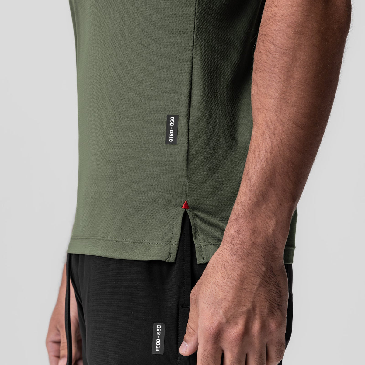0918. AeroSilver® Fitted Tee - Olive