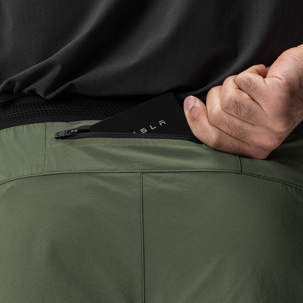 0953. Aerotex™ Hybrid Liner Short - Olive/Black