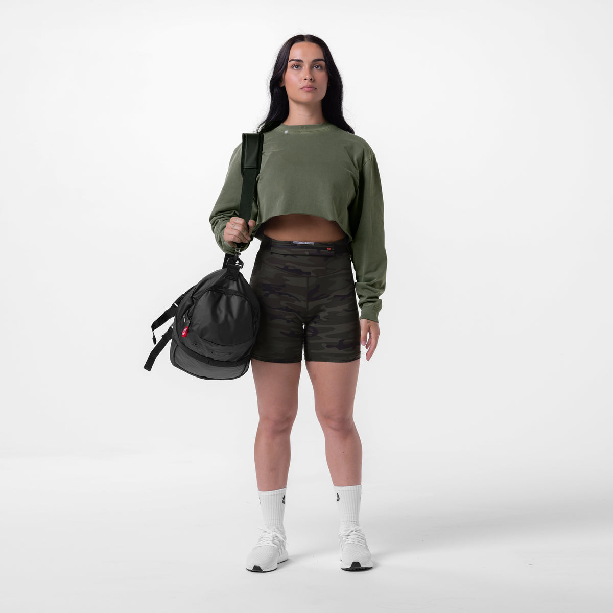 0851. Tech Essential™ Relaxed Long Sleeve - Faded Olive