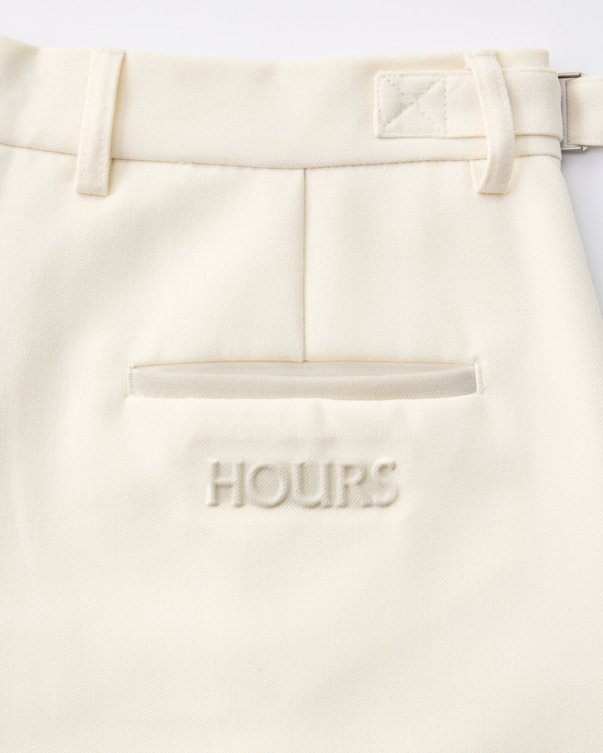 Pleated Shorts - Cream