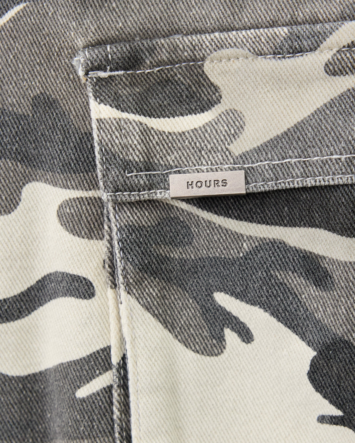 Baggy Cargo Pants - White Camo