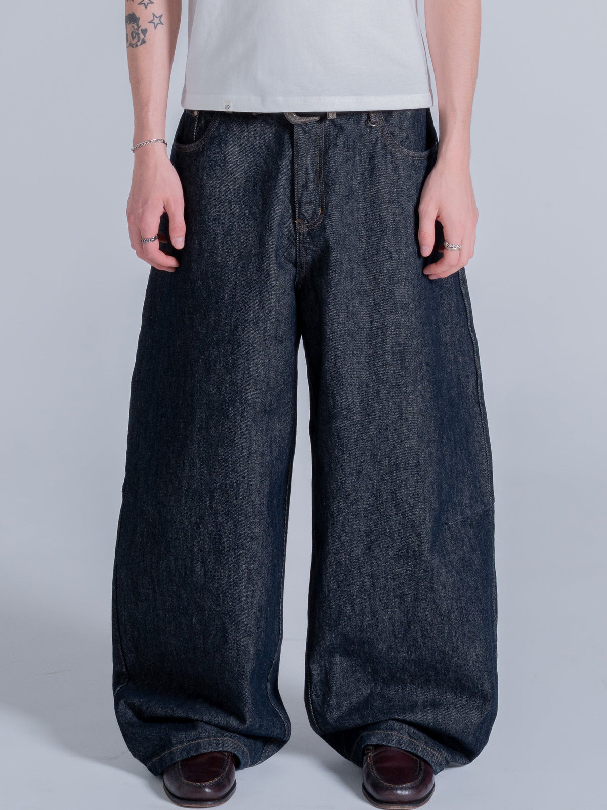 DOUBLE POCKET DENIM JEANS - BLUE RAW DENIM