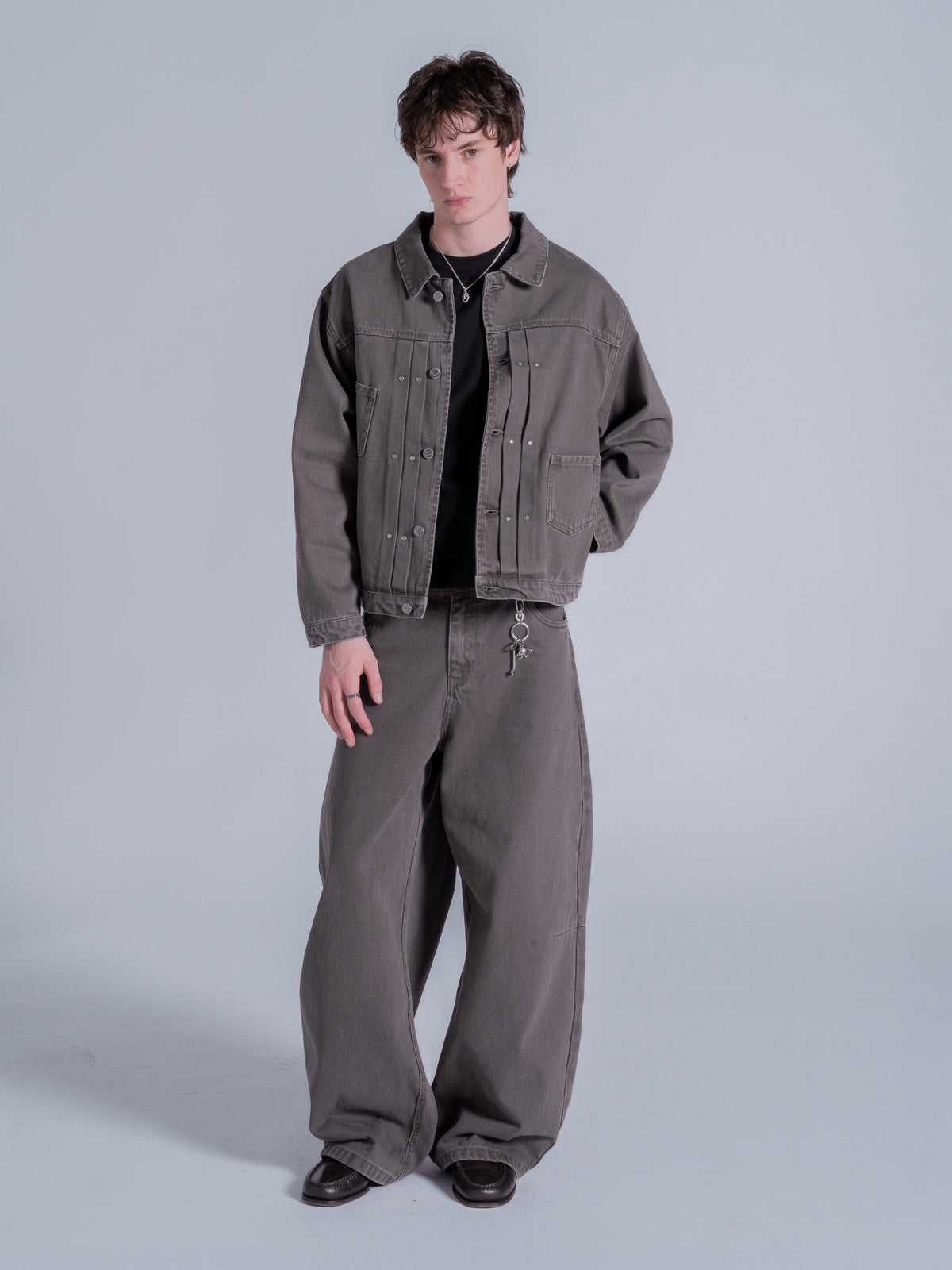 FALLING POCKETS DENIM JACKET - UMBER BROWN