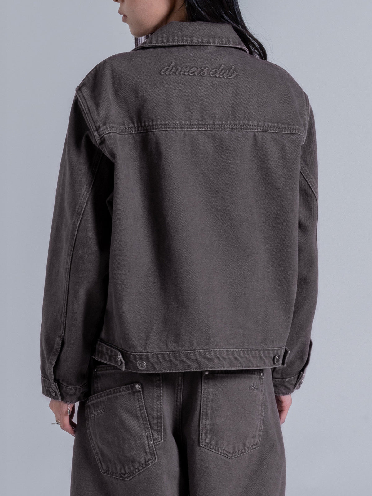 FALLING POCKETS DENIM JACKET - UMBER BROWN