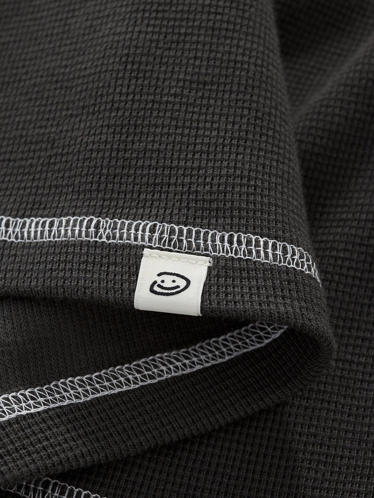 SMILEY WAFFLE LONG SLEEVE TEE - MIDNIGHT CHARCOAL