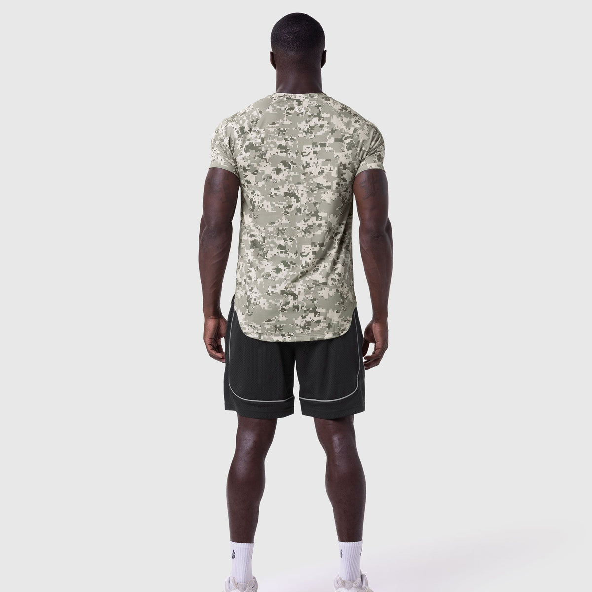 0660. AeroSilver® Established Tee - Digital Camo "Blade"