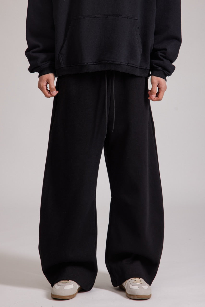 LINDEN Scimitar Sweatpants - Black