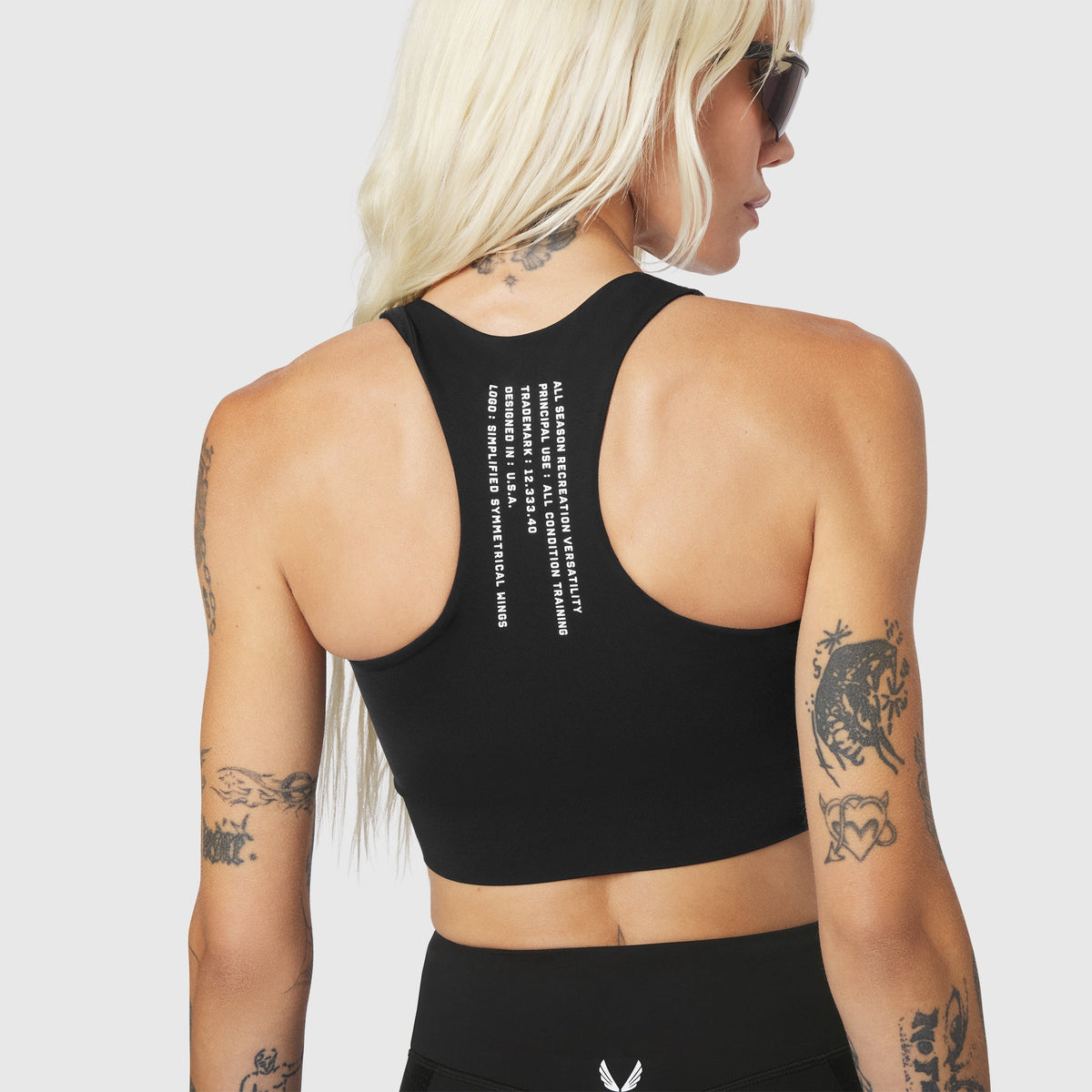 W097. LYCRA® ADAPTIV Seamless Zip Bra - Black